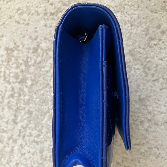 Chanel Classic Wallet on Chain Patent Dark Blue New with Tag - Picture 7 of 16